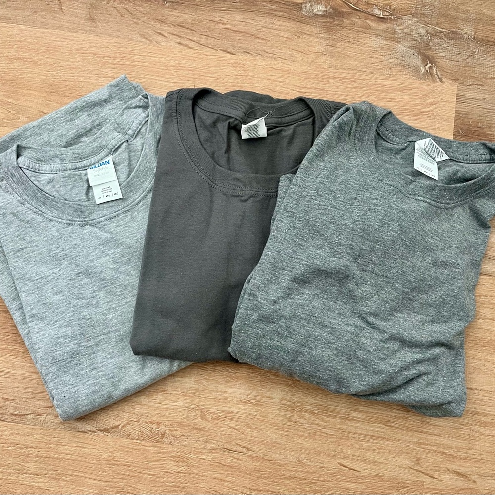 New Gildan Men’s Soft Style Short Sleeve T-shirt